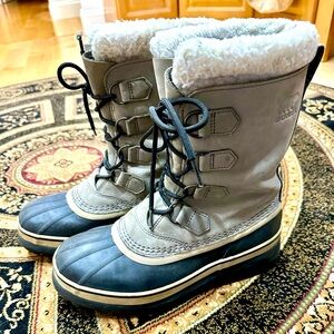 Sorel Winter Boots in Black and Tan